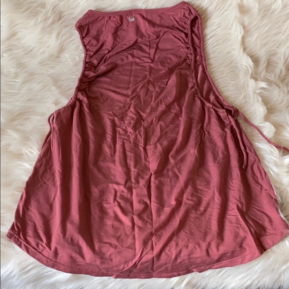 Fabletics top NWOT - Picture 5 of 5